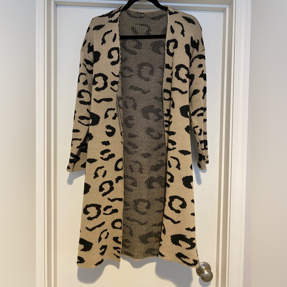 Long leopard cardigan